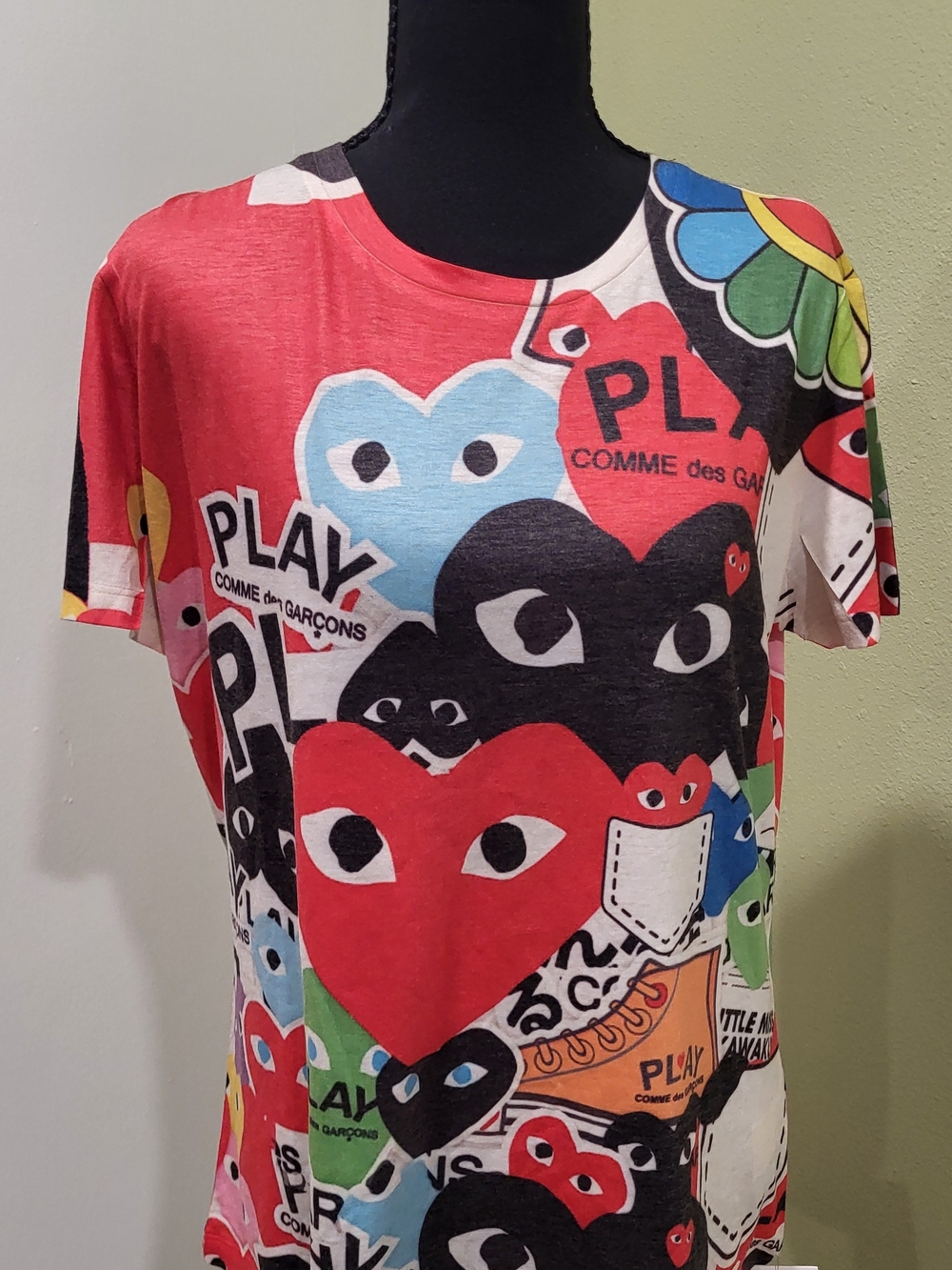 Rare Comme des Garcons Play Red Multi Heart Graphic Tee